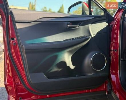 Красный Лексус НХ, объемом двигателя 2 л и пробегом 7 тыс. км за 35000 $, фото 47 на Automoto.ua