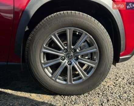 Красный Лексус НХ, объемом двигателя 2 л и пробегом 7 тыс. км за 35000 $, фото 55 на Automoto.ua