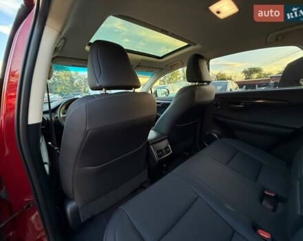 Красный Лексус НХ, объемом двигателя 2 л и пробегом 7 тыс. км за 35000 $, фото 15 на Automoto.ua