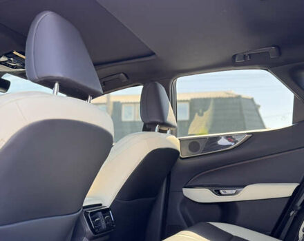 Красный Лексус НХ, объемом двигателя 2.49 л и пробегом 17 тыс. км за 47500 $, фото 7 на Automoto.ua