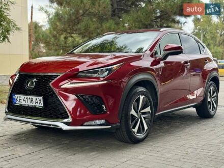 Лексус НХ 2018 в Днепре (Днепропетровске) на Automoto.ua Красный Лексус НХ, объемом двигателя 2 л и пробегом 94 тыс. км за 22999 $, фото 1 на Automoto.ua
