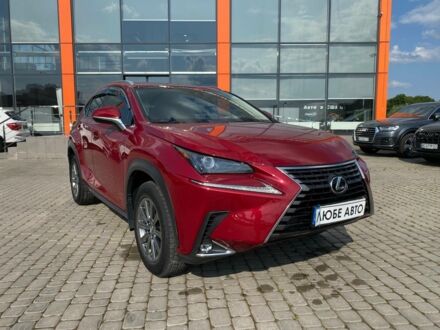 Лексус НХ 2018 в Львове на Automoto.ua Красный Лексус НХ, объемом двигателя 2 л и пробегом 44 тыс. км за 25900 $, фото 1 на Automoto.ua