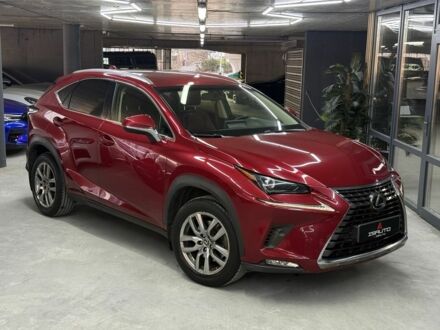 Червоний Лексус НХ, об'ємом двигуна 2 л та пробігом 74 тис. км за 24900 $, фото 1 на Automoto.ua