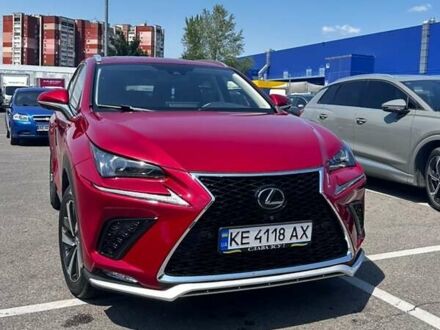 Червоний Лексус НХ, об'ємом двигуна 2 л та пробігом 110 тис. км за 23500 $, фото 1 на Automoto.ua