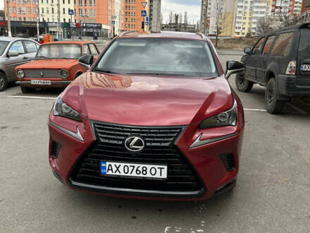 Красный Лексус НХ, объемом двигателя 1.99 л и пробегом 95 тыс. км за 32000 $, фото 1 на Automoto.ua