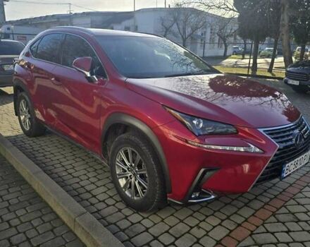 Красный Лексус НХ, объемом двигателя 2.49 л и пробегом 49 тыс. км за 36500 $, фото 1 на Automoto.ua
