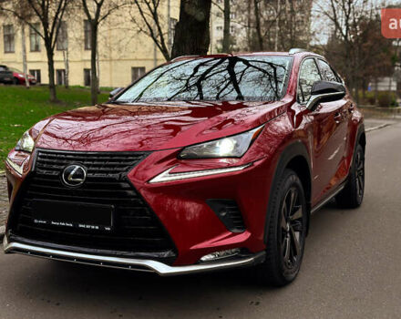 Красный Лексус НХ, объемом двигателя 2 л и пробегом 7 тыс. км за 37900 $, фото 1 на Automoto.ua