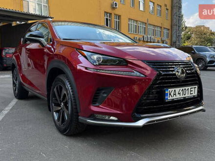 Красный Лексус НХ, объемом двигателя 1.99 л и пробегом 7 тыс. км за 38500 $, фото 1 на Automoto.ua