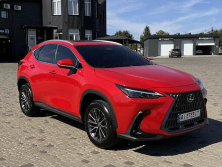 Червоний Лексус НХ, об'ємом двигуна 2.49 л та пробігом 17 тис. км за 47500 $, фото 1 на Automoto.ua