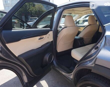 Лексус НХ, объемом двигателя 2 л и пробегом 104 тыс. км за 31000 $, фото 22 на Automoto.ua