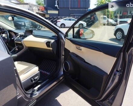 Лексус НХ, объемом двигателя 2 л и пробегом 104 тыс. км за 31000 $, фото 28 на Automoto.ua