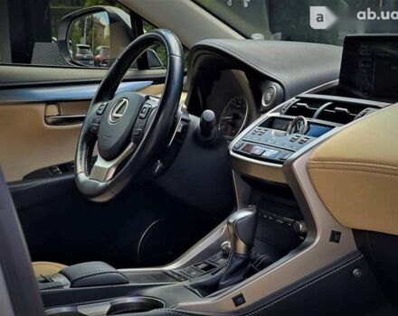 Лексус НХ, объемом двигателя 2 л и пробегом 65 тыс. км за 40999 $, фото 25 на Automoto.ua