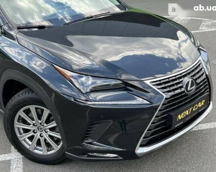 Лексус НХ, объемом двигателя 2 л и пробегом 40 тыс. км за 33900 $, фото 5 на Automoto.ua