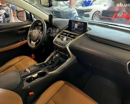 Лексус НХ, объемом двигателя 2 л и пробегом 35 тыс. км за 35900 $, фото 28 на Automoto.ua