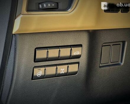 Лексус НХ, объемом двигателя 2 л и пробегом 65 тыс. км за 40999 $, фото 14 на Automoto.ua