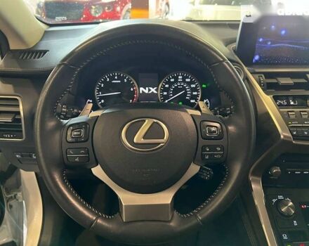 Лексус НХ, объемом двигателя 2 л и пробегом 35 тыс. км за 35900 $, фото 13 на Automoto.ua