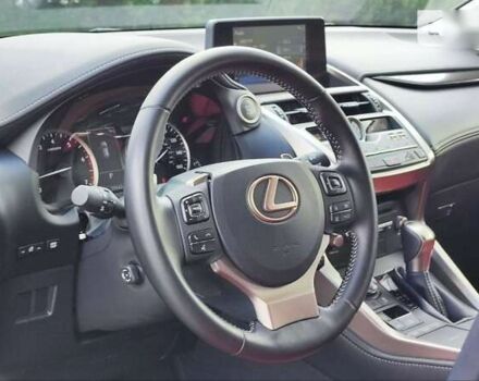 Лексус НХ, объемом двигателя 2 л и пробегом 27 тыс. км за 34500 $, фото 15 на Automoto.ua
