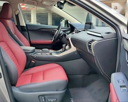 Лексус НХ, объемом двигателя 2 л и пробегом 27 тыс. км за 34500 $, фото 12 на Automoto.ua