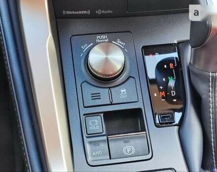 Лексус НХ, объемом двигателя 2 л и пробегом 27 тыс. км за 34500 $, фото 18 на Automoto.ua