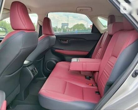 Лексус НХ, объемом двигателя 2 л и пробегом 27 тыс. км за 34500 $, фото 27 на Automoto.ua