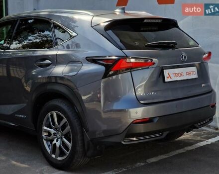 Лексус НХ, объемом двигателя 2.49 л и пробегом 280 тыс. км за 21490 $, фото 15 на Automoto.ua