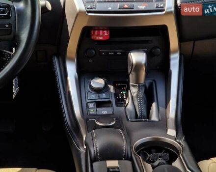 Лексус НХ, объемом двигателя 2.49 л и пробегом 280 тыс. км за 21490 $, фото 43 на Automoto.ua