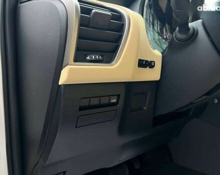 Лексус НХ, объемом двигателя 2 л и пробегом 190 тыс. км за 20900 $, фото 16 на Automoto.ua