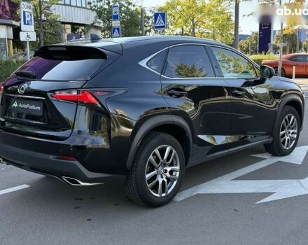 Лексус НХ, объемом двигателя 2 л и пробегом 126 тыс. км за 19900 $, фото 7 на Automoto.ua