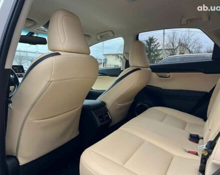 Лексус НХ, объемом двигателя 2 л и пробегом 190 тыс. км за 20900 $, фото 22 на Automoto.ua