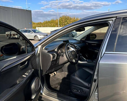 Лексус НХ, объемом двигателя 2 л и пробегом 131 тыс. км за 23500 $, фото 8 на Automoto.ua