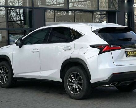 Лексус НХ, объемом двигателя 2 л и пробегом 119 тыс. км за 21500 $, фото 3 на Automoto.ua