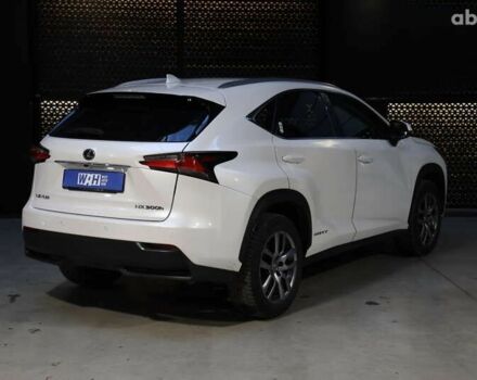 Лексус НХ, об'ємом двигуна 0 л та пробігом 213 тис. км за 27900 $, фото 4 на Automoto.ua