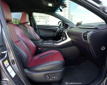 Лексус НХ, объемом двигателя 0 л и пробегом 104 тыс. км за 30005 $, фото 5 на Automoto.ua