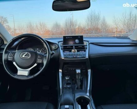 Лексус НХ, об'ємом двигуна 2 л та пробігом 165 тис. км за 20000 $, фото 29 на Automoto.ua