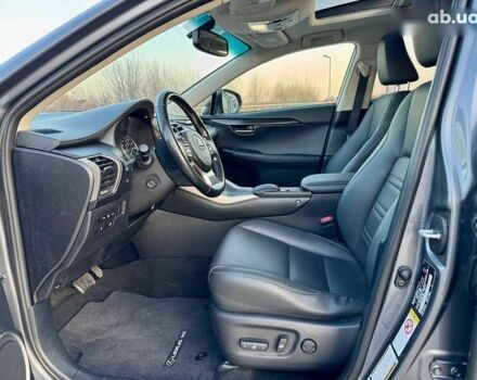 Лексус НХ, об'ємом двигуна 2 л та пробігом 165 тис. км за 20000 $, фото 16 на Automoto.ua