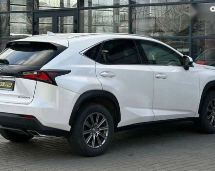 Лексус НХ, объемом двигателя 2 л и пробегом 119 тыс. км за 21500 $, фото 5 на Automoto.ua