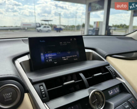 Лексус НХ, об'ємом двигуна 2 л та пробігом 151 тис. км за 23500 $, фото 21 на Automoto.ua