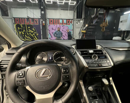 Лексус НХ, объемом двигателя 1.99 л и пробегом 111 тыс. км за 26000 $, фото 7 на Automoto.ua