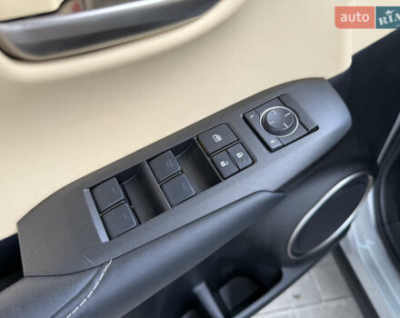Лексус НХ, об'ємом двигуна 2 л та пробігом 151 тис. км за 23500 $, фото 14 на Automoto.ua