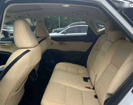 Лексус НХ, объемом двигателя 0 л и пробегом 104 тыс. км за 29900 $, фото 18 на Automoto.ua