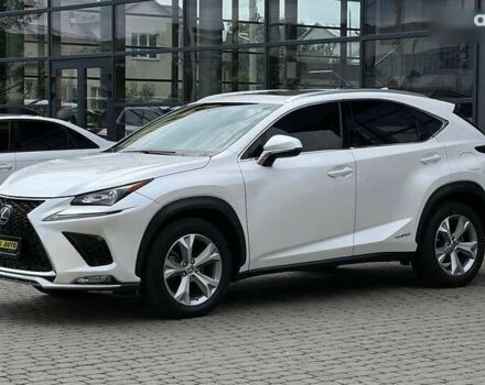 Лексус НХ, объемом двигателя 0 л и пробегом 104 тыс. км за 29900 $, фото 4 на Automoto.ua