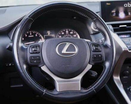 Лексус НХ, объемом двигателя 2 л и пробегом 120 тыс. км за 25500 $, фото 15 на Automoto.ua