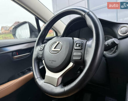 Лексус НХ, объемом двигателя 2 л и пробегом 101 тыс. км за 24399 $, фото 14 на Automoto.ua