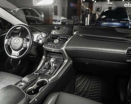 Лексус НХ, объемом двигателя 2 л и пробегом 97 тыс. км за 27300 $, фото 20 на Automoto.ua