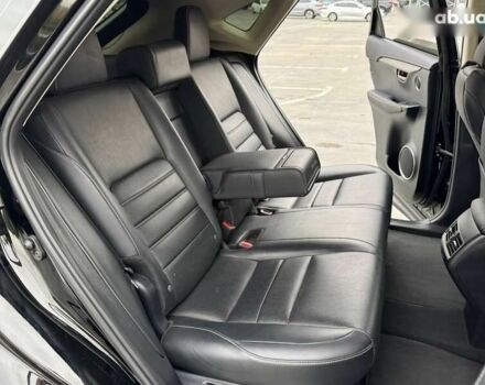Лексус НХ, объемом двигателя 0 л и пробегом 195 тыс. км за 26500 $, фото 24 на Automoto.ua