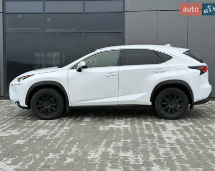 Лексус НХ, объемом двигателя 2 л и пробегом 101 тыс. км за 24399 $, фото 5 на Automoto.ua