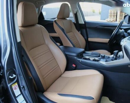 Лексус НХ, объемом двигателя 2 л и пробегом 120 тыс. км за 25500 $, фото 11 на Automoto.ua