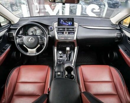 Лексус НХ, объемом двигателя 0 л и пробегом 89 тыс. км за 32113 $, фото 7 на Automoto.ua