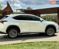 Лексус НХ, объемом двигателя 2 л и пробегом 145 тыс. км за 24500 $, фото 1 на Automoto.ua