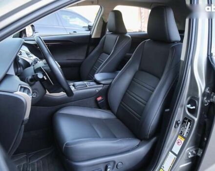 Лексус НХ, об'ємом двигуна 2 л та пробігом 51 тис. км за 29500 $, фото 8 на Automoto.ua